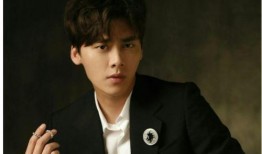 李易峰最初事件爆料视频,揭秘爆料视频背后的真相