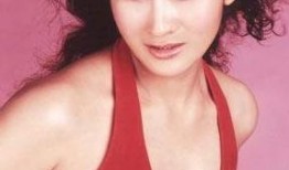 张钰爆料娱乐圈内幕详情,张钰揭露惊天内幕，揭秘明星背后的黑暗面