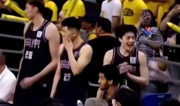 广东球迷网爆料视频,精彩视频揭秘！