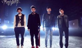 决对争锋在线观看,在线观看，揭秘巅峰对决的激情瞬间